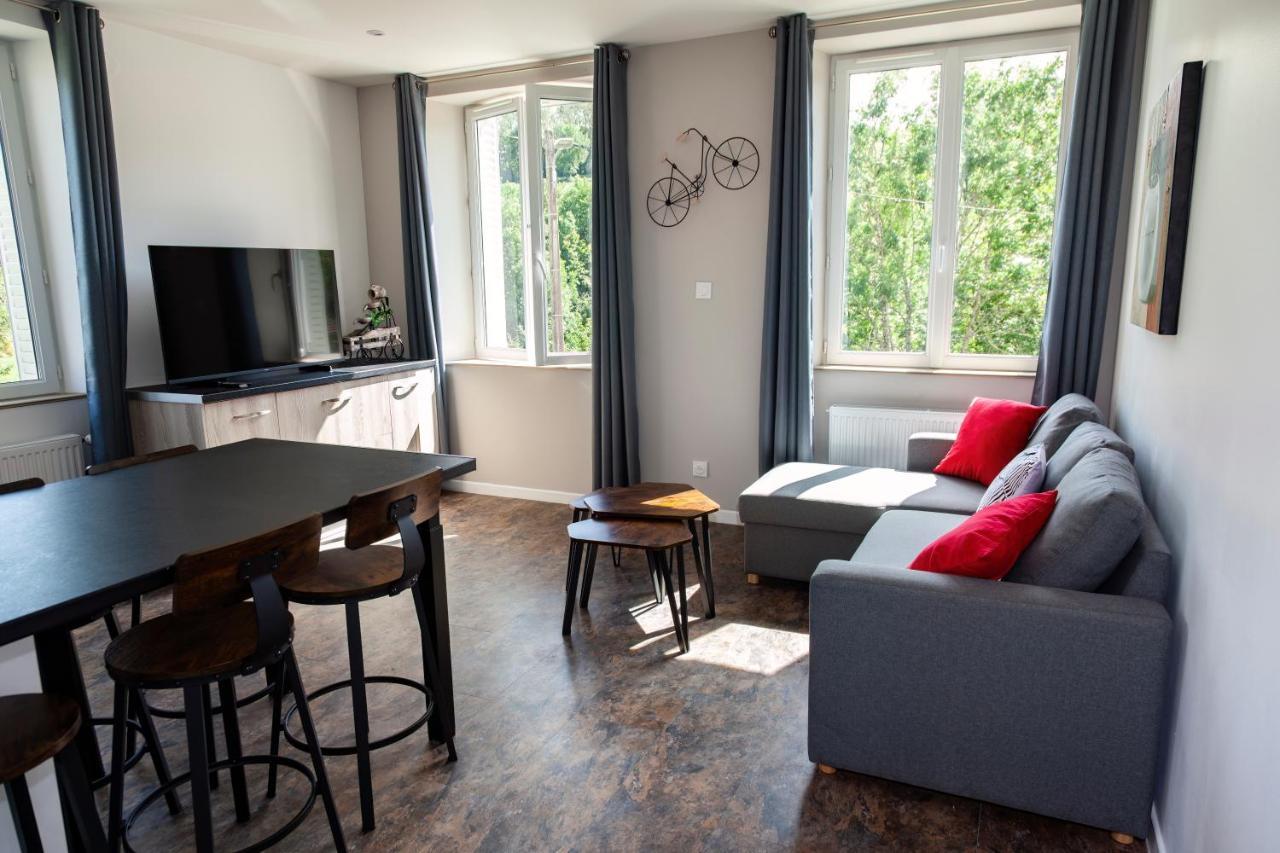 Апартаменты La Batisse L'Arbre Beige Le Petit-Abergement Экстерьер фото